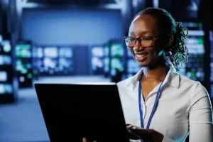 woman working at a managed hosting company
